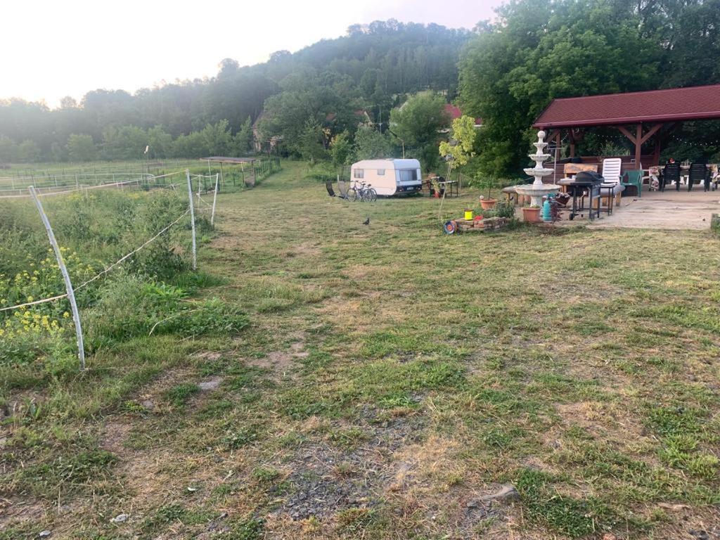 Campsite V Karavanu